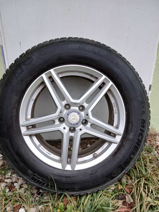 Koła z oponami 235/65/17 - zimowe Michelin Mercedes