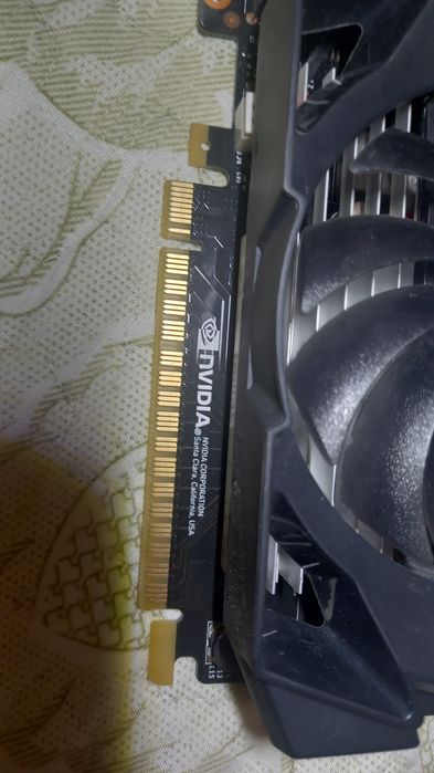 Робоча відеокартка gtx 1050 ti 4gb,inno3d