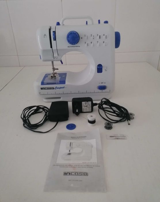 Máquina costura portátil Incasa 220v e pilhas