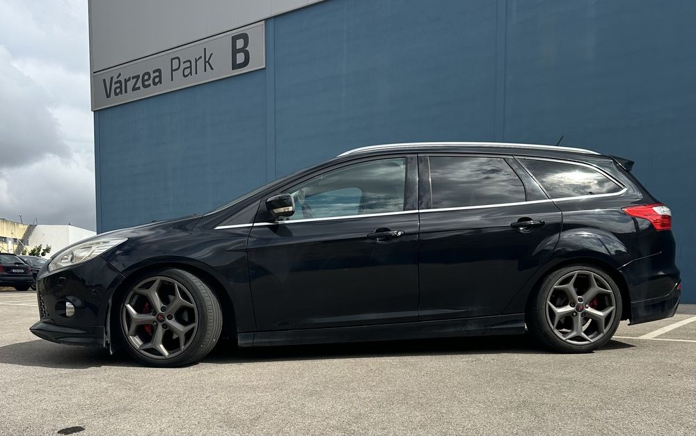 Ford Focus ST Line