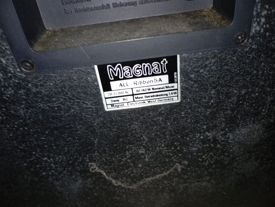 Colunas Audio Magnat