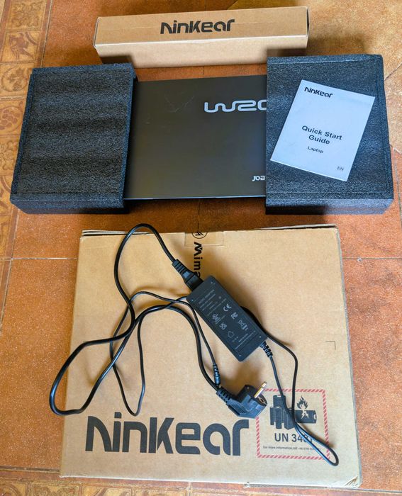 Ninkear A15 PLUS Laptop 15.6" IPS FHD AMD Ryzen 7 5825U 32GB DDR, 1TB HDD