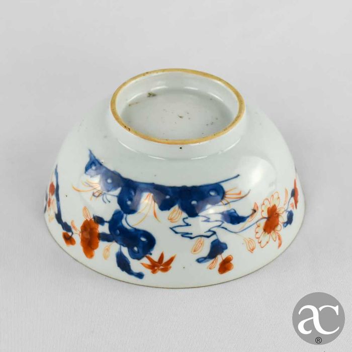Taça porcelana da China decoração Imari, Período Qianlong, séc. XVIII