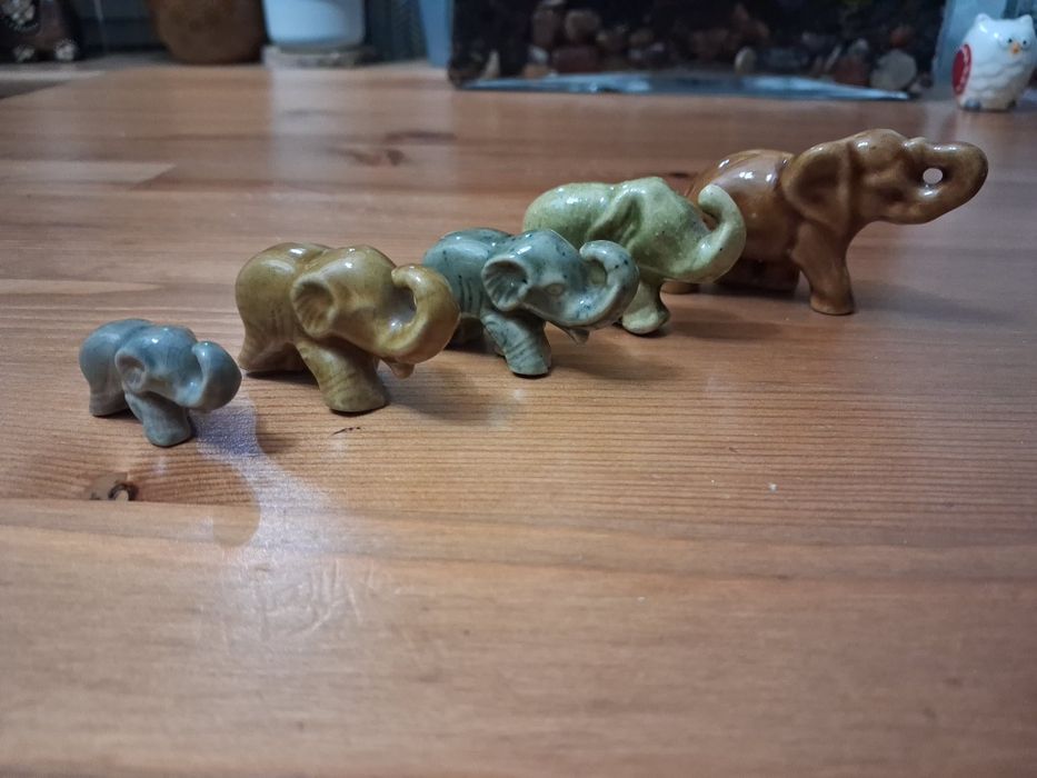 Ceramiczne słoniki