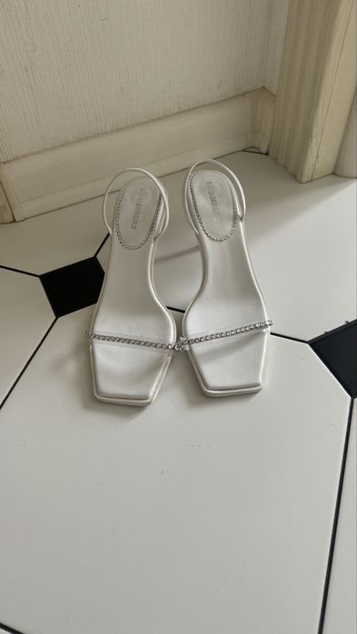 Босоніжки Dsquared2 39р б/у