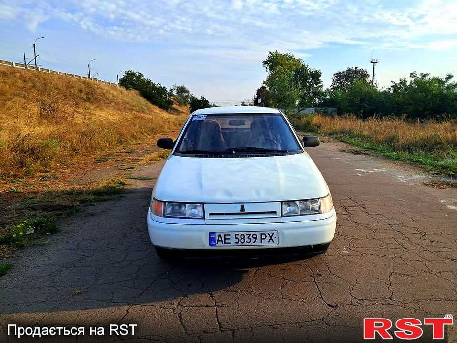 Автомобіль ВАЗ-2110