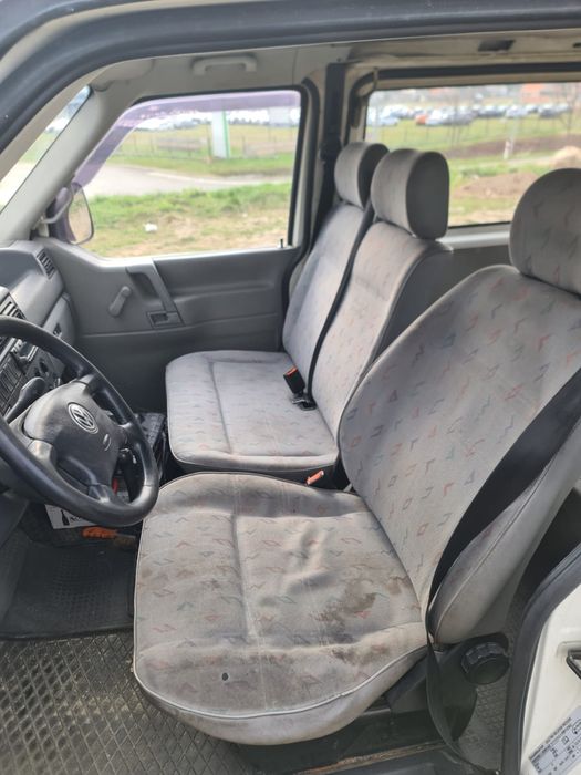 Volkswagen T4 2.5 TDI 9-osobowy rok 2000