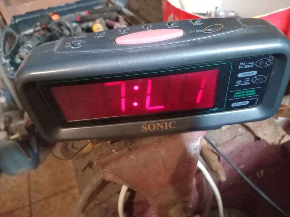 Товар різний світильники точки радіо бак з нержавіючих саталітарка