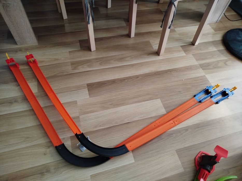 Turbo wyścig HotWheels