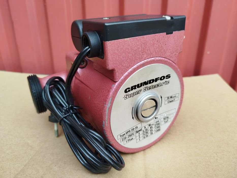Pompa obiegowa GRUNDFOS super selectric