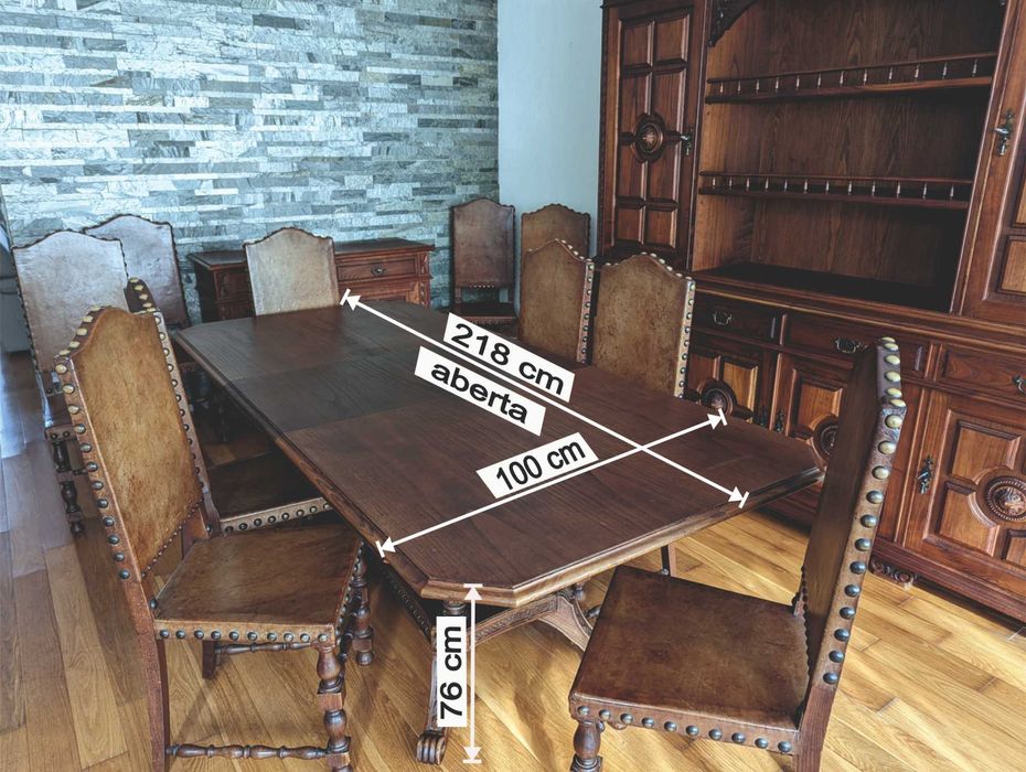 Mobília de sala de jantar em madeira maciça de carvalho!