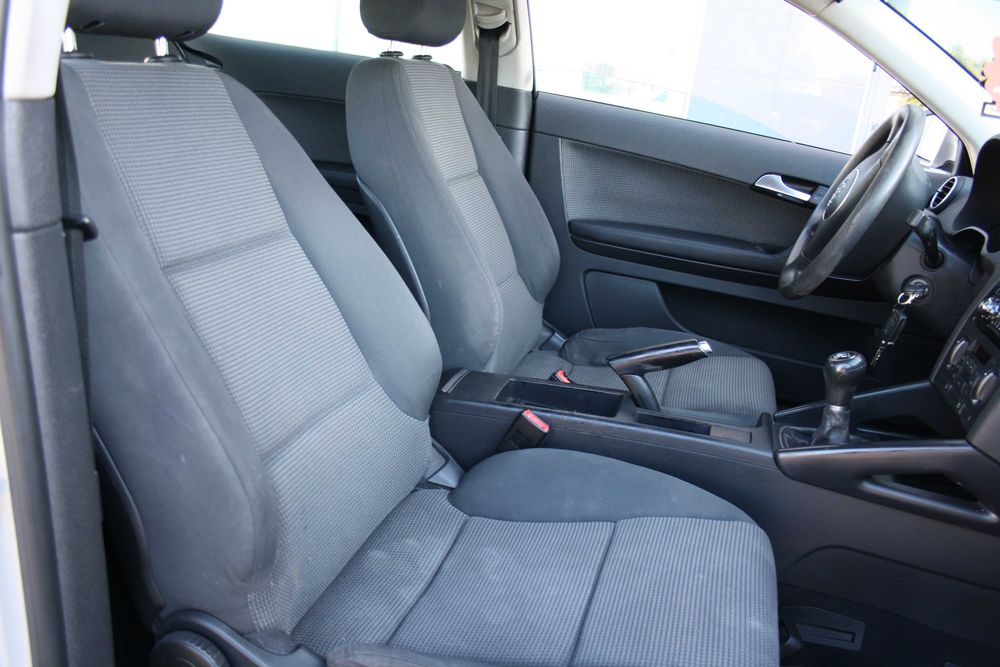 audi A3 8P 2003r 1.6mpi,3 drzwi,ładny