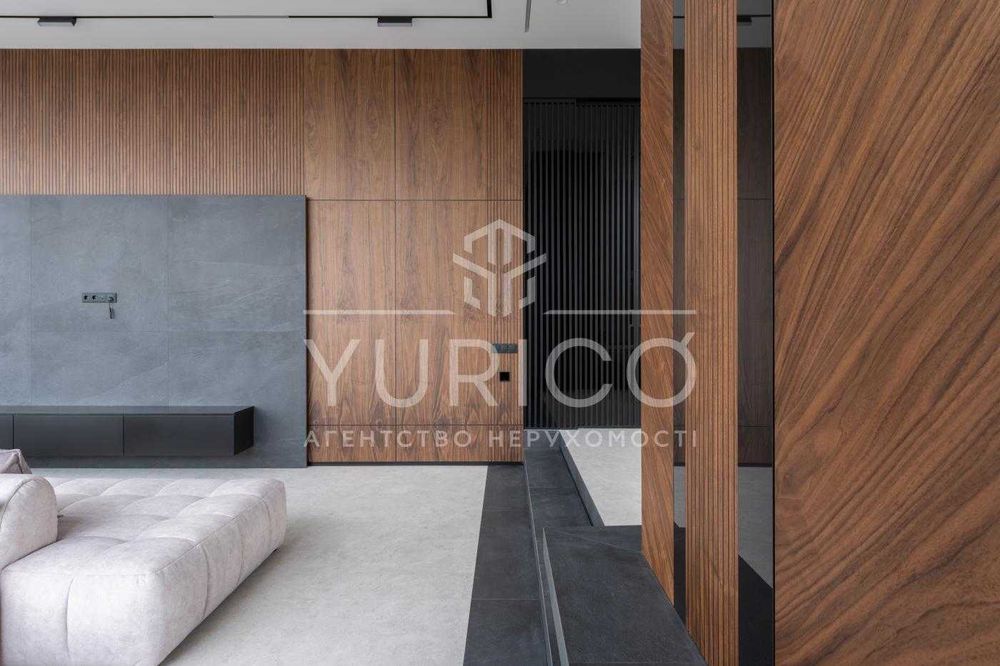 Продаж пентхаусу з терасою 181.3 м.кв. Печерськ.