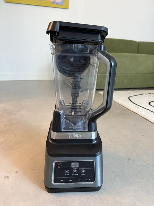 Liquidificadora Ninja 2.1L Auto-iQ – Potente – Bom Estado