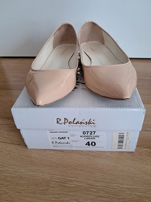 Baleriny damskie lakierowane, rozm. 40, R. Polański