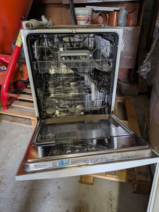 Zmywarka Electrolux esf 66020
