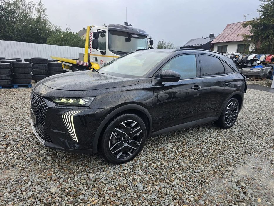 DS Automobiles DS 7 Crossback Gold