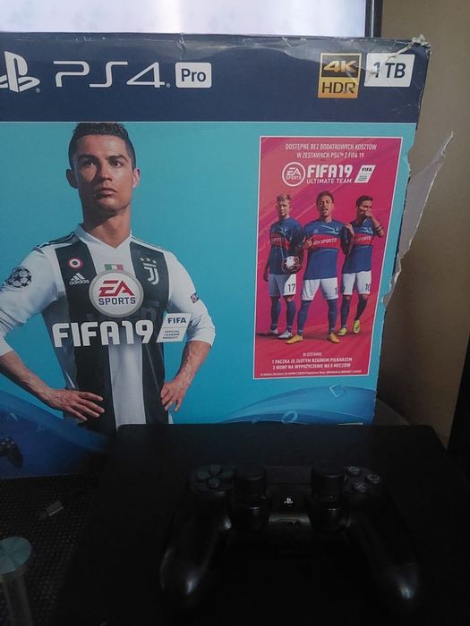 Ps 4 pro Stan Dobry