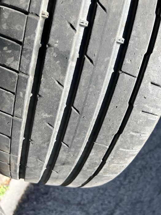 255/45/19 Hankook 2 pneus