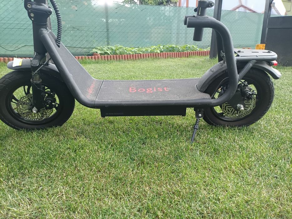 Hulajnoga elektryczna BOGIST M5 pro odbior osobisty