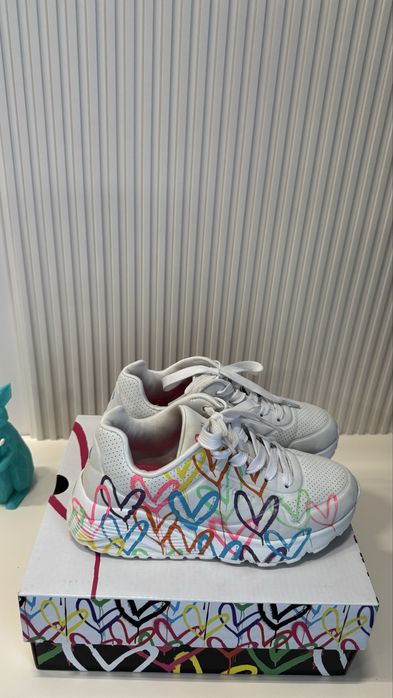 Кросівки Skechers 33 розмір, 20,5см