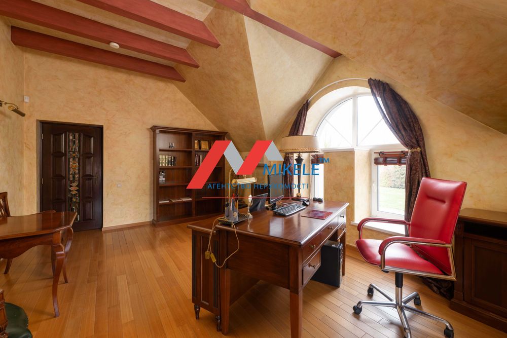 Без комісії Заміський маєток 685 м2 1 га Гостомель км від Києва