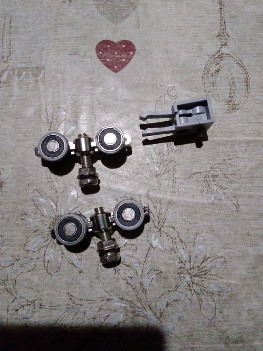 Направляющая для раздвижных межкомнатных дверей до 60 кг