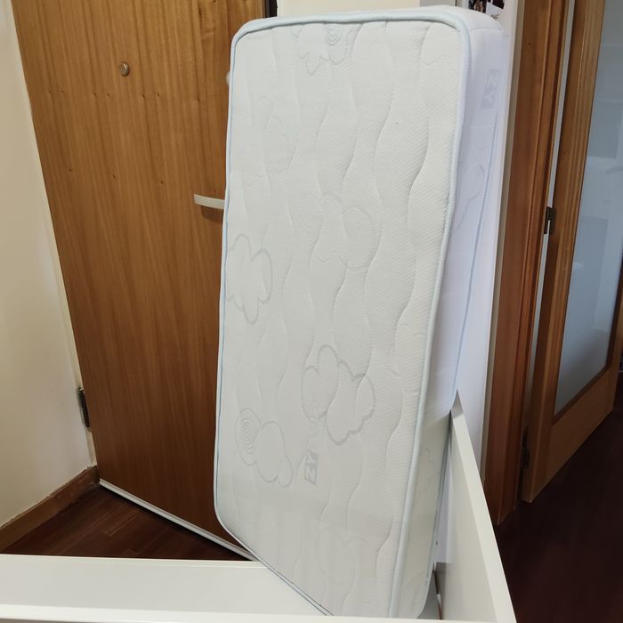 Cama bebé 3 em 1 com colchão