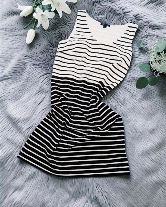 Sukienka Tommy Hilfiger rozm S/M