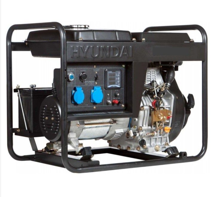 Дизельний генератор Hyundai DHY 7500LE