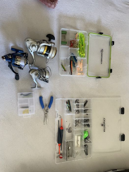 Objetos de pesca  , pouxo tempo de uso !