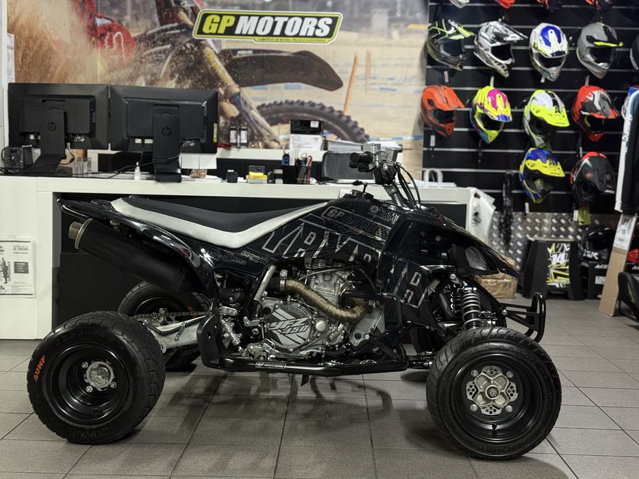 Yamaha YFZ 450 (2 lugares)