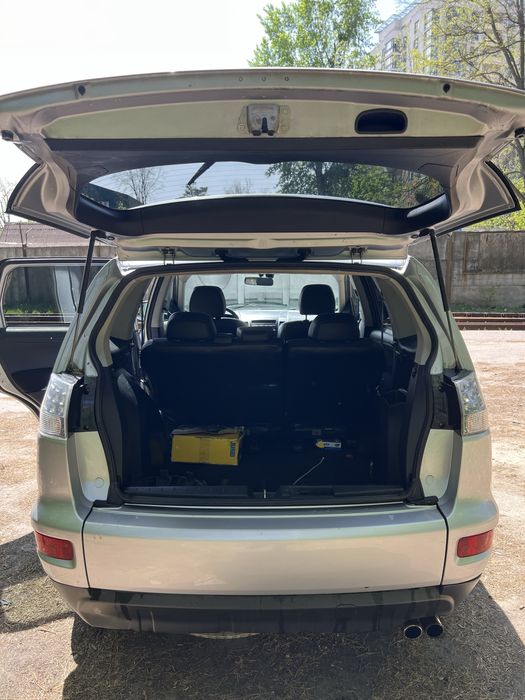 Outlander mitsubishi аутлендер 2010, 2.0 дизель в Киеве