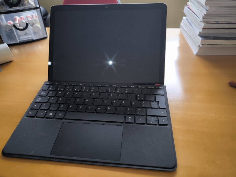 Microsoft Surface Go 2 – Como Novo + Teclado + Caneta Original!
