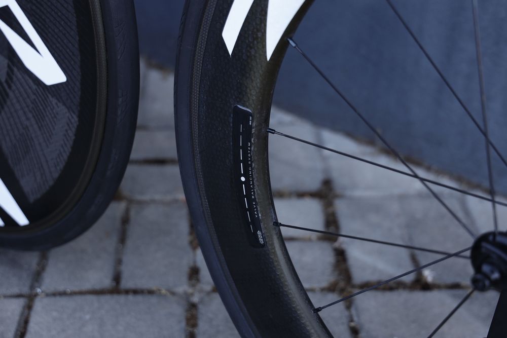 Disco lenticular ZIPP Super-9  + ZIPP 808 Firecrest Carbon | Excelente Estado