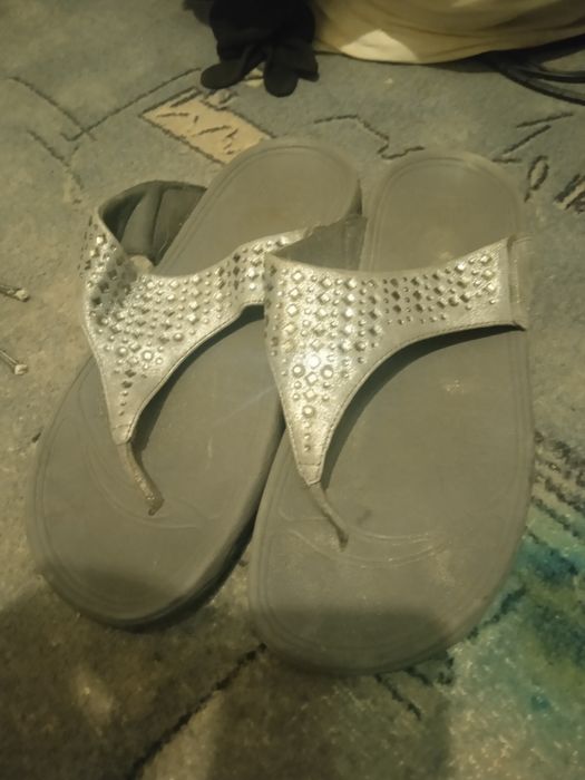 Кроссовки для города