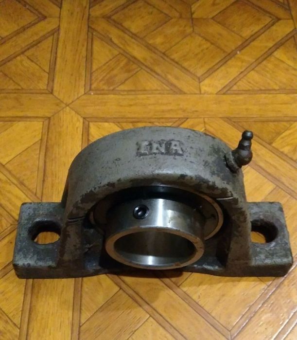 Опорный подшипник