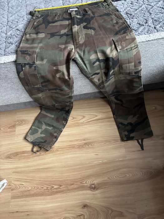 Spodnie moro nowe bez metki