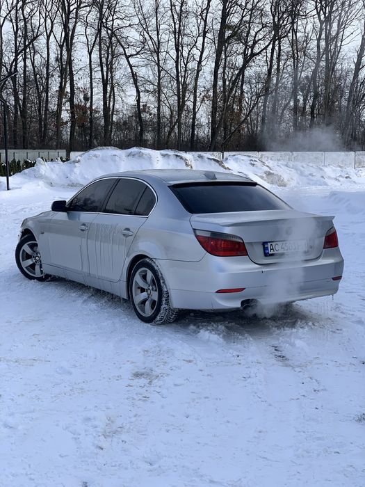 Продам BMW Е60 м54б22