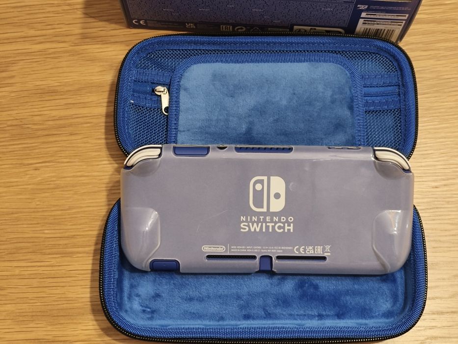 Nintendo Switch Lite com 2 anos de garantia