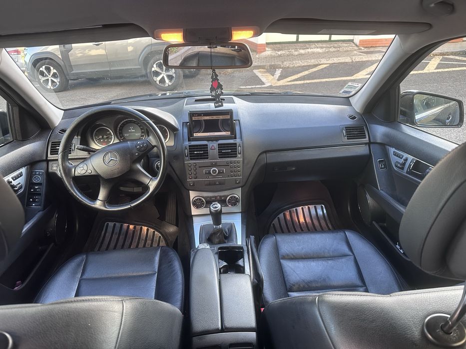 Mercedes bens C200