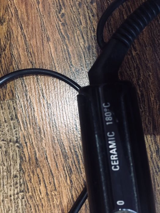 Плойка для волосся