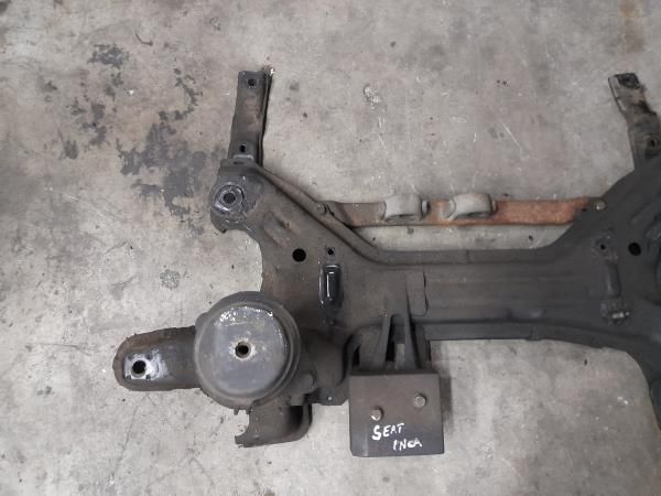 Charriot frente VOLKSWAGEN Caddy II (9K)