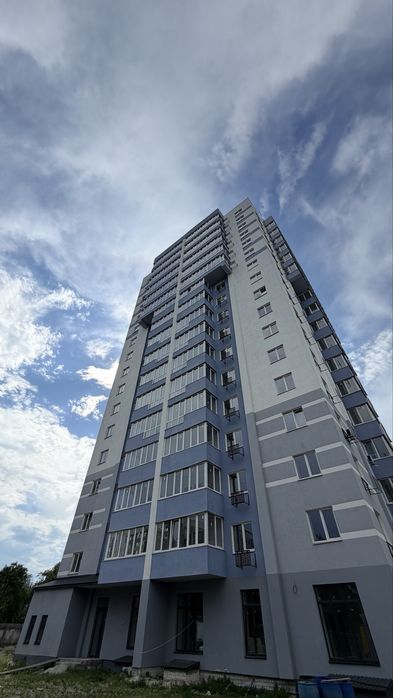 Нова квартира на Митниці