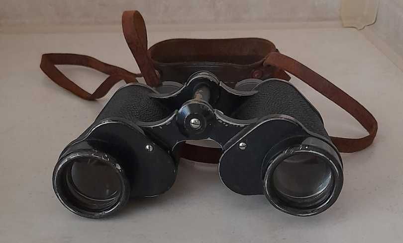 Бинокль Б 8х30 призменный полевой.