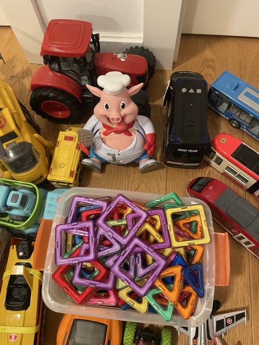 Zabawki pojazdy zestaw