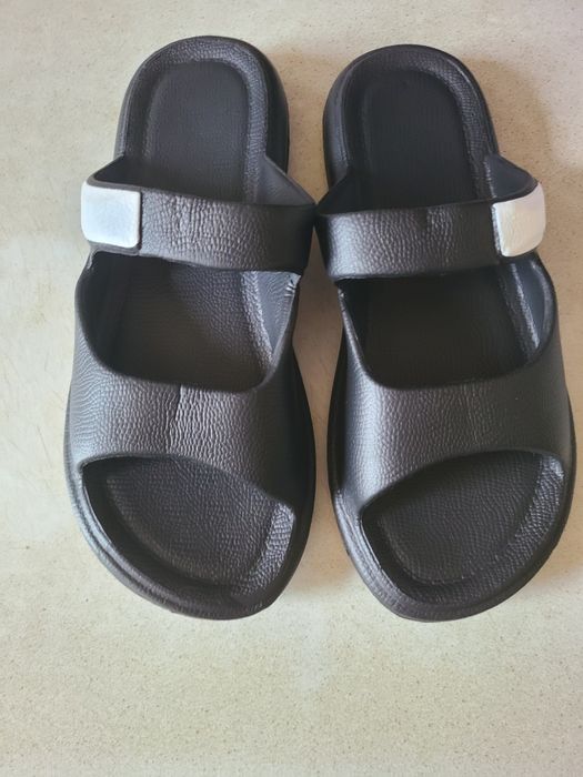 Шлепанцы 38-39р( 25см)