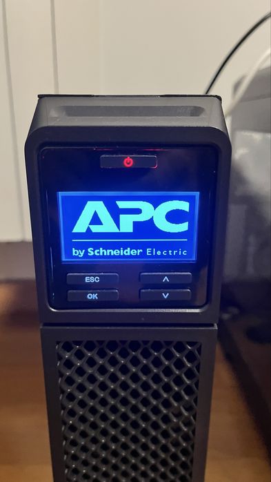 UPS APC 2200xli 240v