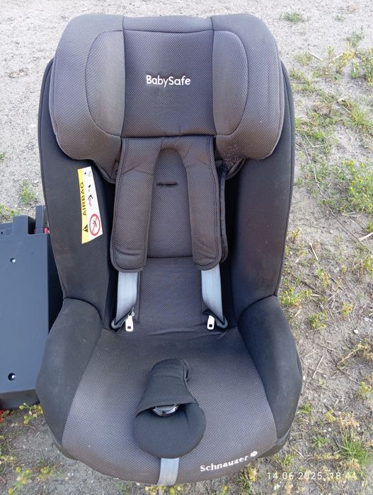 Sprzedam fotelik samochodowy BabySafe
