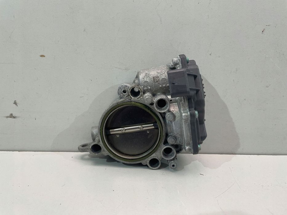BMW G01 F30 G11 ДРОСЕЛЬНА ЗАСЛІНКА 8623324 / 2